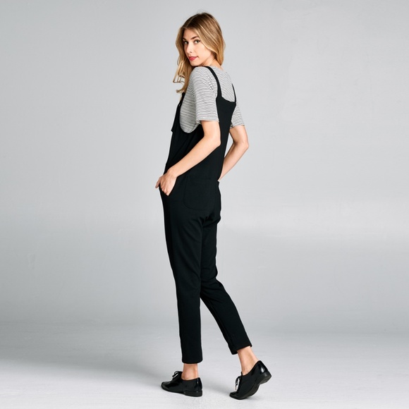 Black Knotted Cropped Overalls w/Pockets - Picture 4 of 5